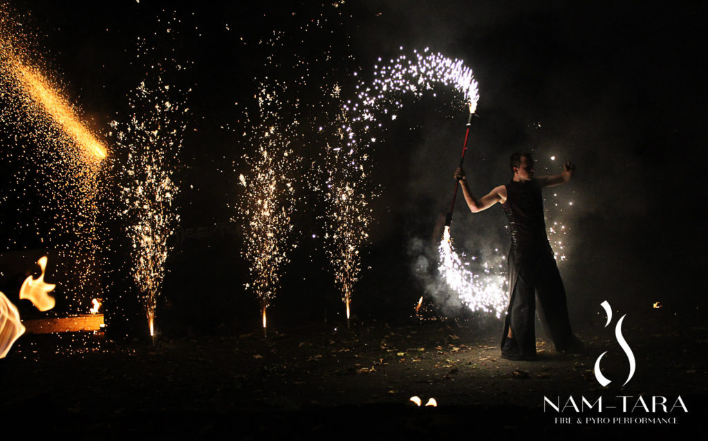 FIRE SHOW- GORĄCA ATRAKCJA WESELNA (zdjęcie 8)
