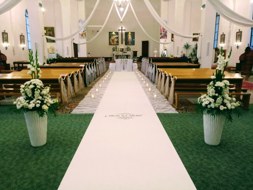 DO ŚLUBU PO CZERWONYM DYWANIE- ELEGANCJA CZY PRZESADA? (zdjęcie 10)